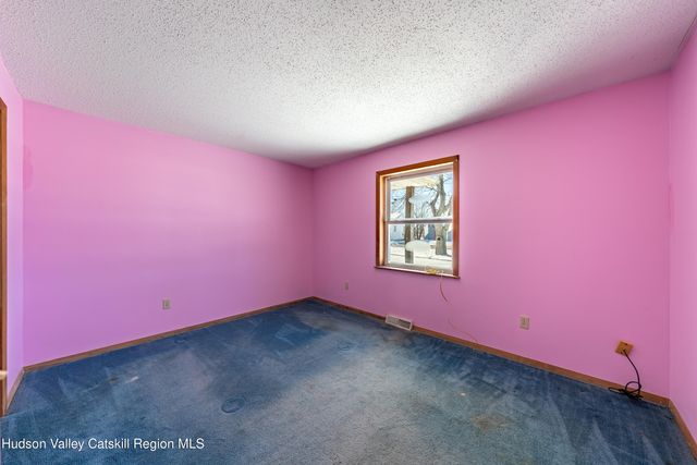 148 Joslen Boulevard, Hudson, NY 12534