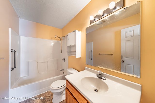 148 Joslen Boulevard, Hudson, NY 12534