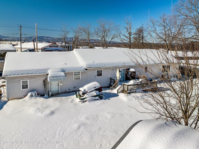 148 Joslen Boulevard, Hudson, NY 12534