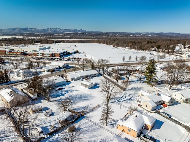 148 Joslen Boulevard, Hudson, NY 12534