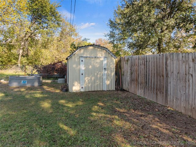 426 E Street SE, Ardmore, OK 73401