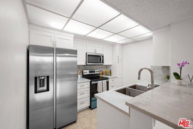 10535 Wilshire Boulevard 810, Los Angeles, CA 90024