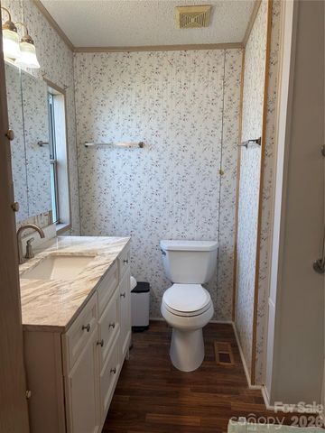261 White Ash Circle, Hendersonville, NC 28739