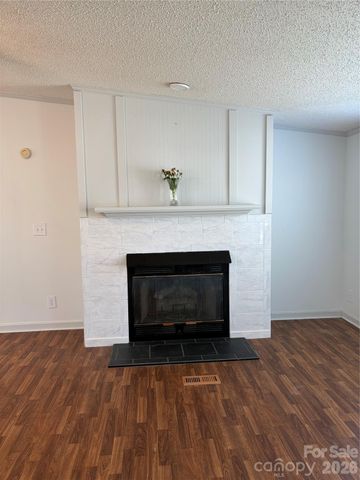 261 White Ash Circle, Hendersonville, NC 28739