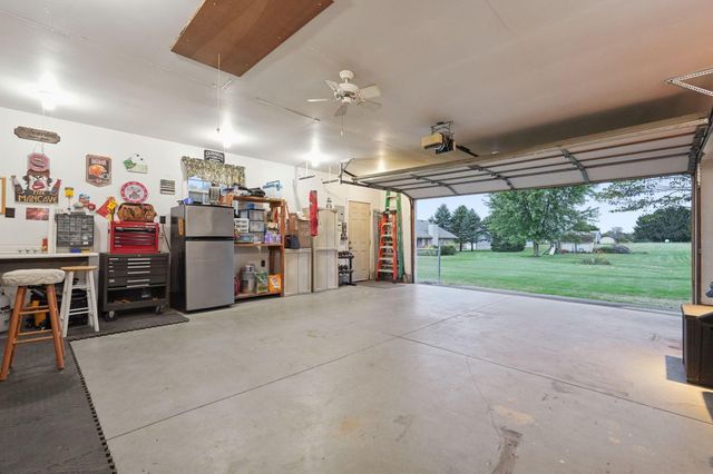 5800 Middle Urbana Road, Springfield, OH 45502
