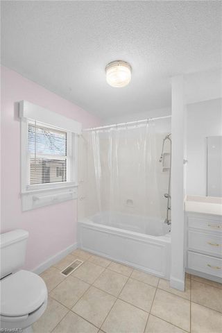 249 Dortmund Drive, Clemmons, NC 27012