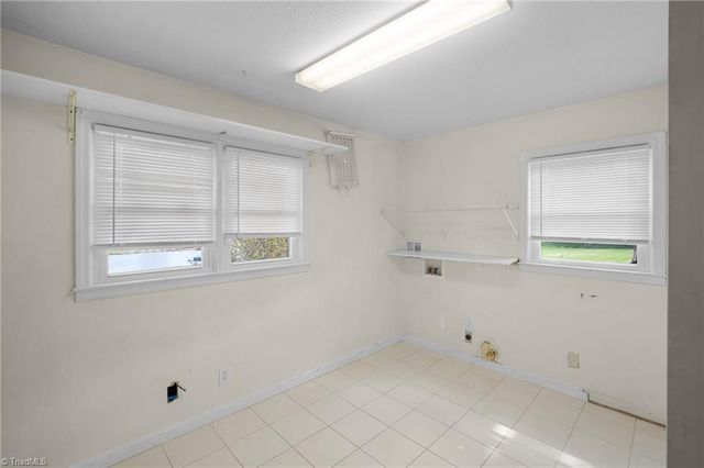 249 Dortmund Drive, Clemmons, NC 27012