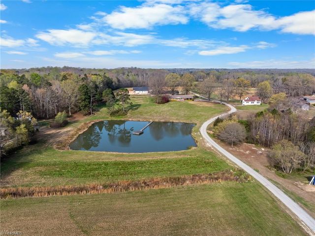 249 Dortmund Drive, Clemmons, NC 27012