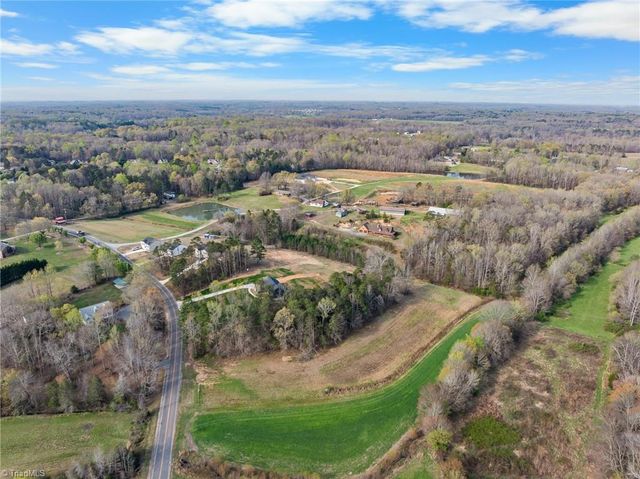 249 Dortmund Drive, Clemmons, NC 27012