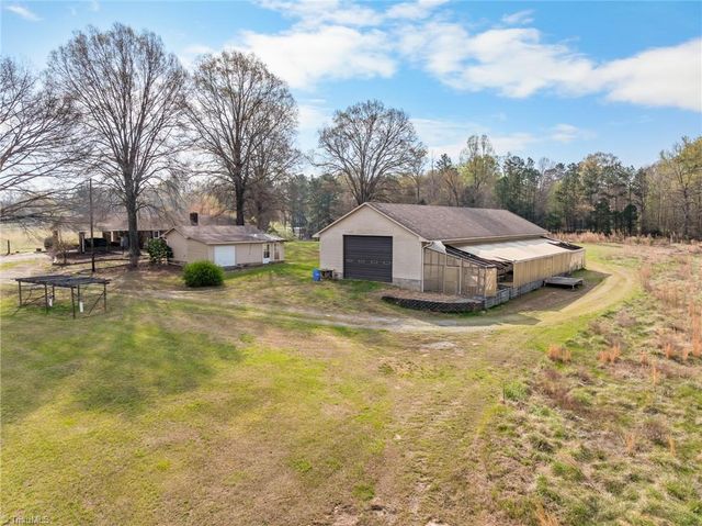 249 Dortmund Drive, Clemmons, NC 27012