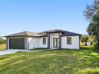 3313 66th ST W, Lehigh Acres, FL 33971