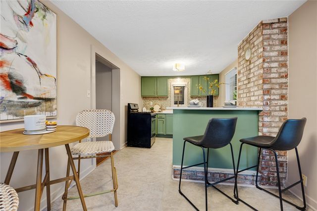 96 Richmond Street, Rochester, NY 14607