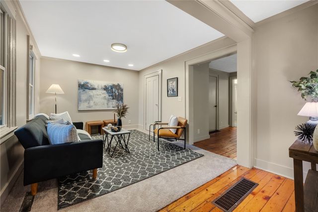 96 Richmond Street, Rochester, NY 14607