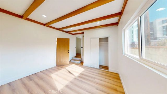 4380 W 28th Street, Los Angeles, CA 90018