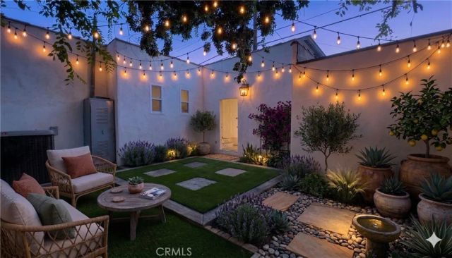 4380 W 28th Street, Los Angeles, CA 90018