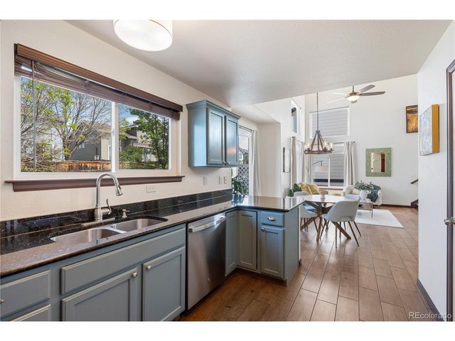 10204 Aldenbridge Ct, Highlands Ranch, CO 80126
