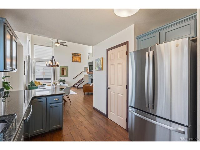 10204 Aldenbridge Ct, Highlands Ranch, CO 80126