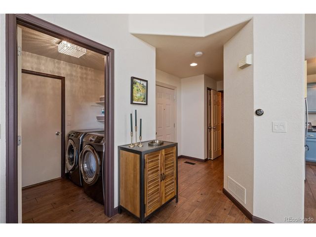 10204 Aldenbridge Ct, Highlands Ranch, CO 80126