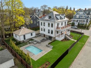 7 Champlin Street, Newport, RI 02840