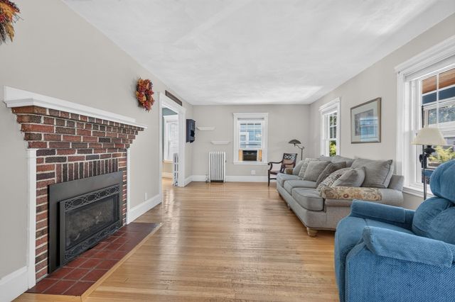 50 Franklin Ave, Swampscott, MA 01907