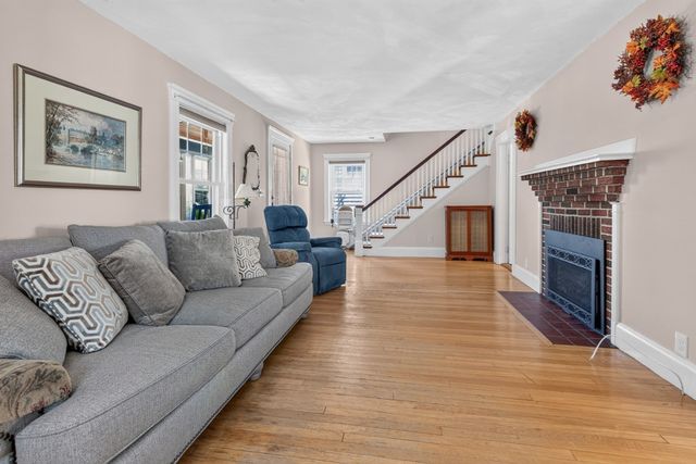 50 Franklin Ave, Swampscott, MA 01907