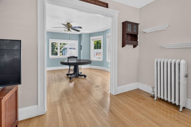 50 Franklin Ave, Swampscott, MA 01907