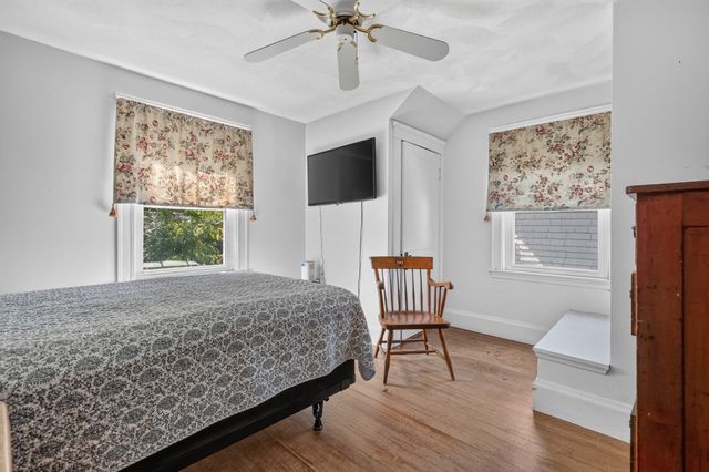 50 Franklin Ave, Swampscott, MA 01907