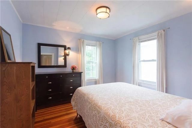 20 Carroll Avenue, Newport, RI 02840