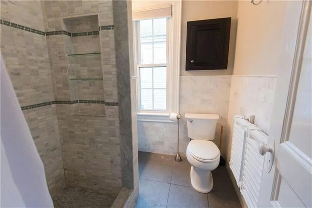 20 Carroll Avenue, Newport, RI 02840