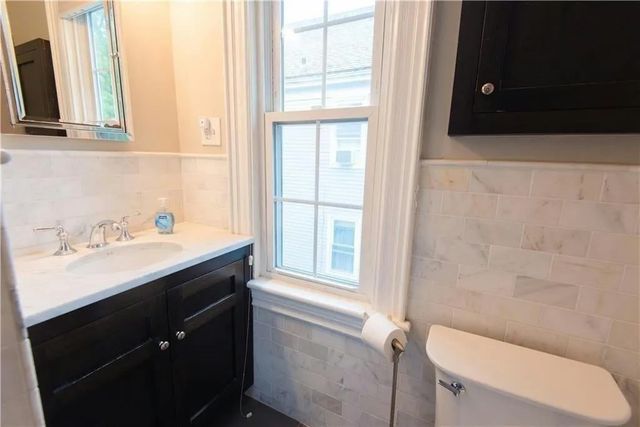 20 Carroll Avenue, Newport, RI 02840