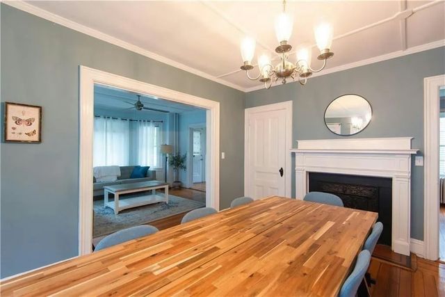 20 Carroll Avenue, Newport, RI 02840