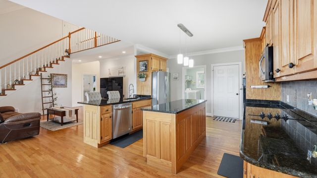 31 Richland Hills Dr, Manchester, TN 37355