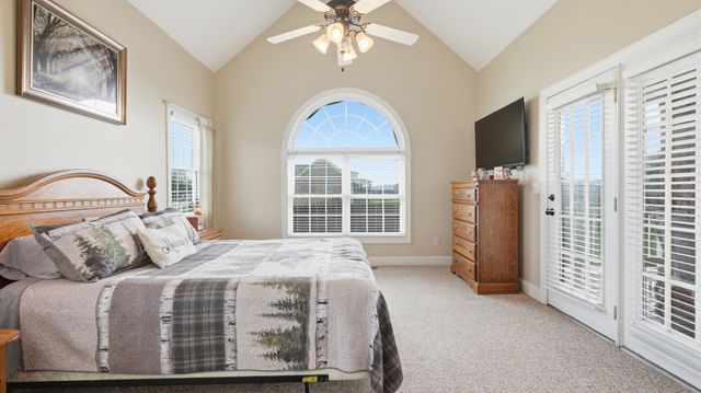 31 Richland Hills Dr, Manchester, TN 37355