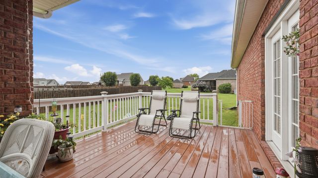 31 Richland Hills Dr, Manchester, TN 37355
