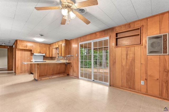 102 Lee Street, Centerville, GA 31028
