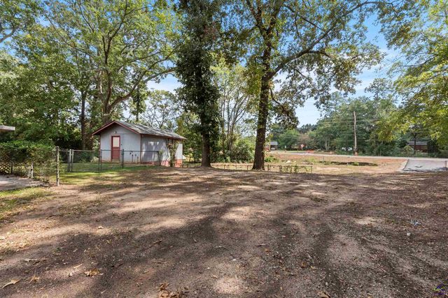 102 Lee Street, Centerville, GA 31028