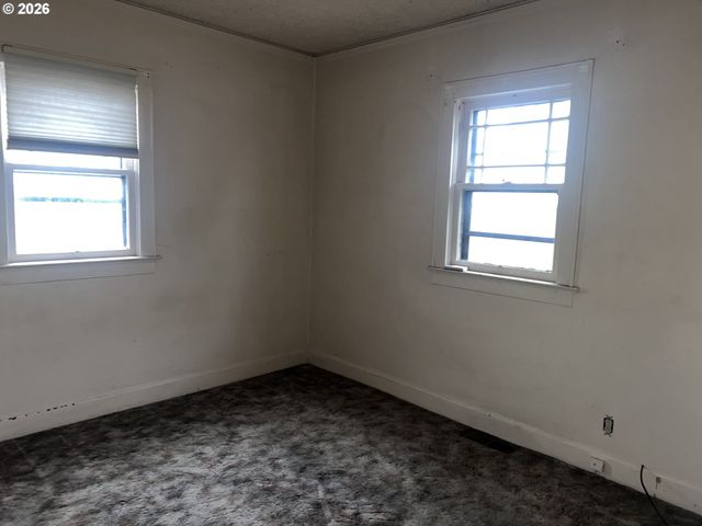 1760 NORWAY St Ne, Salem, OR 97301