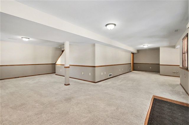 194 Wexford Road, Valparaiso, IN 46385