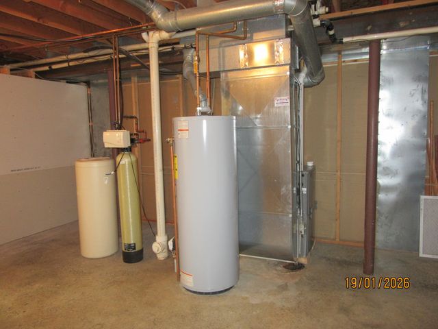 194 Wexford Road, Valparaiso, IN 46385