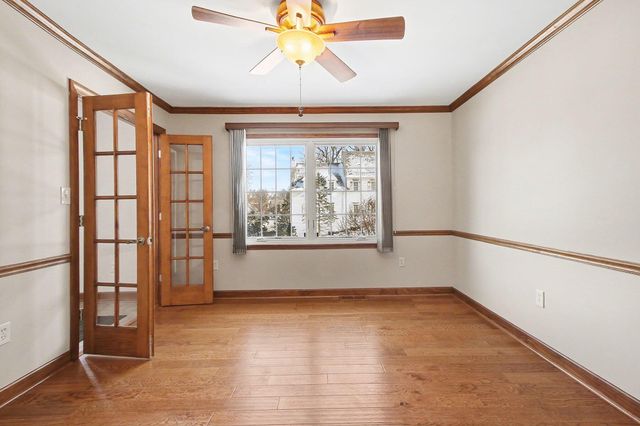 194 Wexford Road, Valparaiso, IN 46385