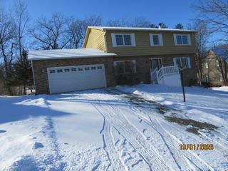 194 Wexford Road, Valparaiso, IN 46385