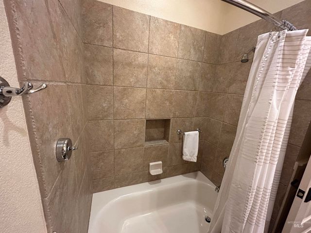 150 Morning Star Dr. 371, Kellogg, ID 83837