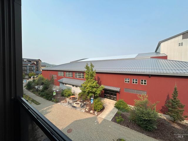 150 Morning Star Dr. 371, Kellogg, ID 83837