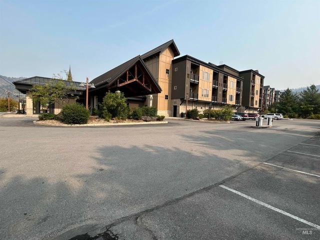 150 Morning Star Dr. 371, Kellogg, ID 83837