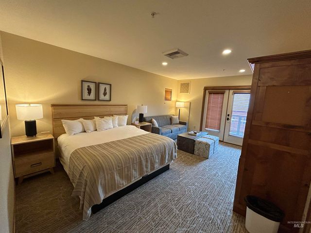 150 Morning Star Dr. 371, Kellogg, ID 83837