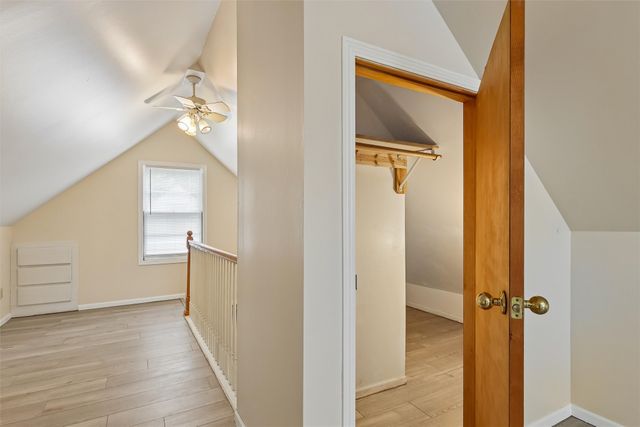 2006 50th Street, Des Moines, IA 50310