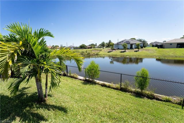 1005 NE 13th PL, Cape Coral, FL 33909