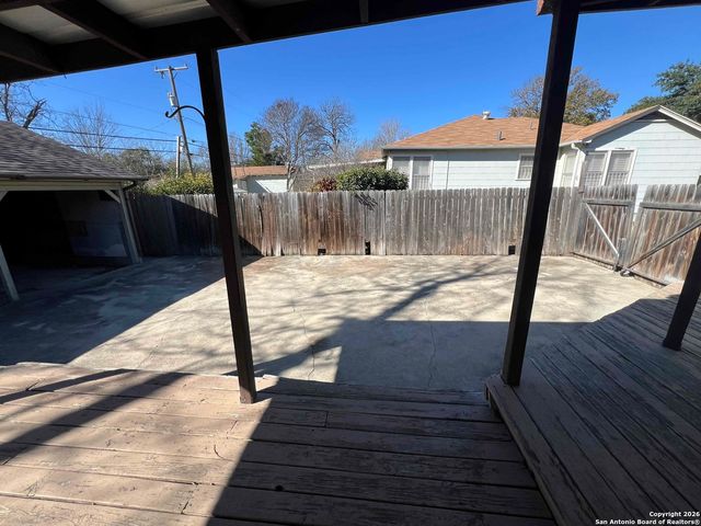 330 Shadwell, San Antonio, TX 78228