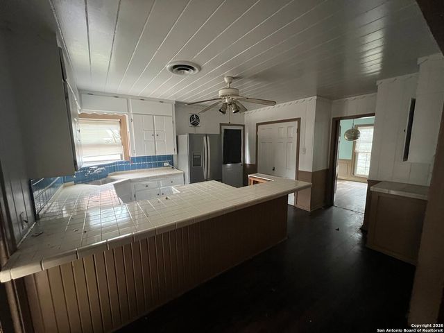 330 Shadwell, San Antonio, TX 78228