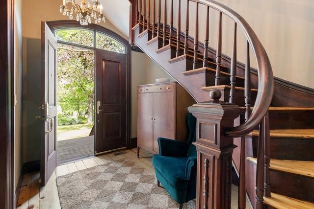 230 Winchester St, Newton, MA 02461